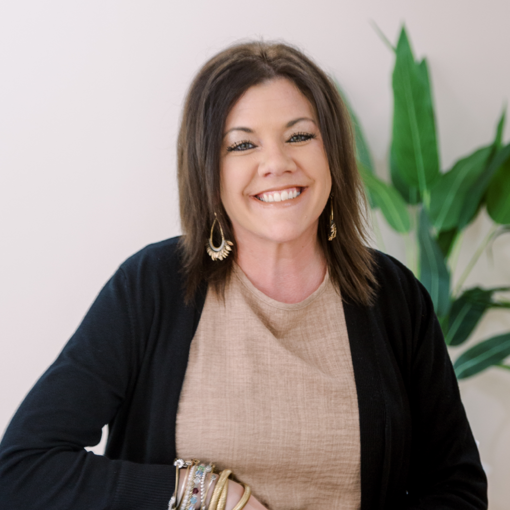 Jen Schrotenboer Headshot