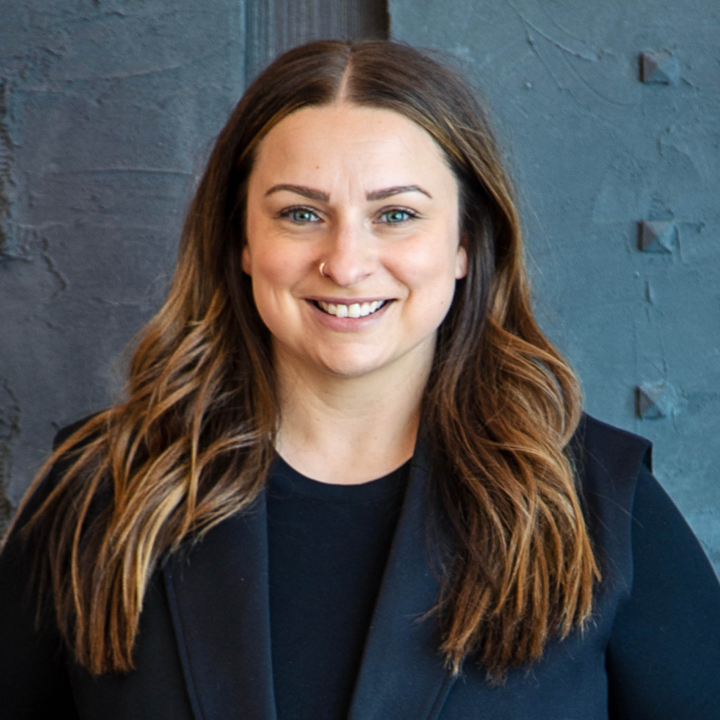 Mary Scalzitti Headshot